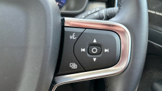 Volvo XC40 2.0 B4P Ultra Dark 5dr Auto Petrol Estate